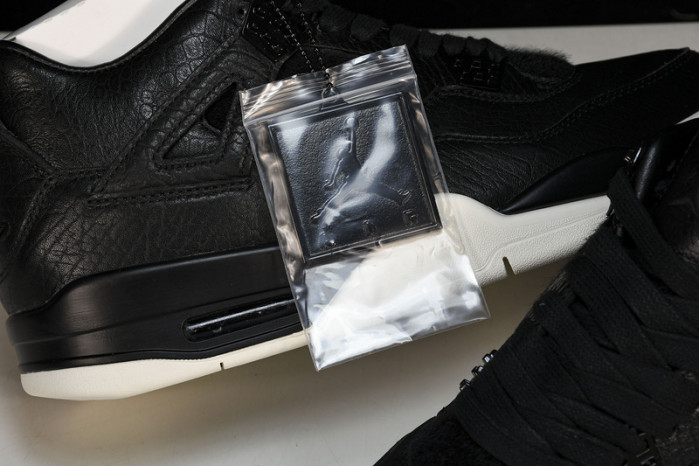 Jordan 4 Retro Pony Hair Black  819139-010