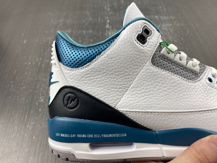 Air Jordan 3 AJ3 Lightning Blue  136064-660
