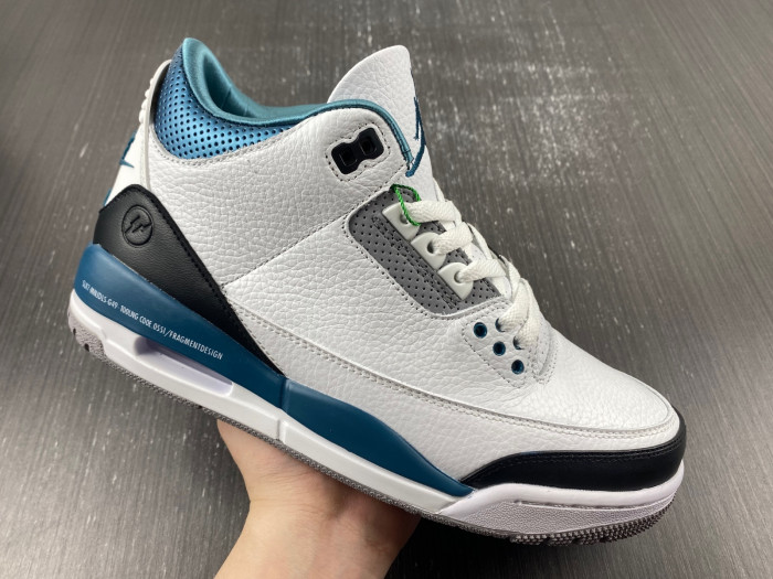 Air Jordan 3 AJ3 Lightning Blue  136064-660