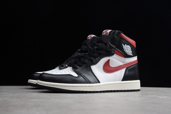 Air Jordan 1 Black White Gym Red 555088-061