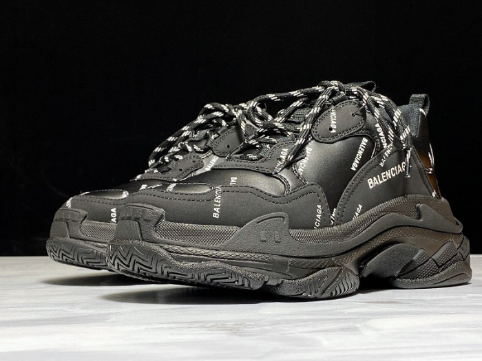 BL TRIPLE S TRAINERS BLACK LETTERS  541624 W09O1 9013