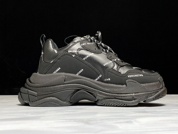 BL TRIPLE S TRAINERS BLACK LETTERS  541624 W09O1 9013
