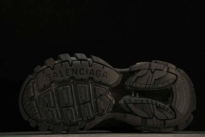 BL TRAINERS TRACK -COPSHOE BL 248