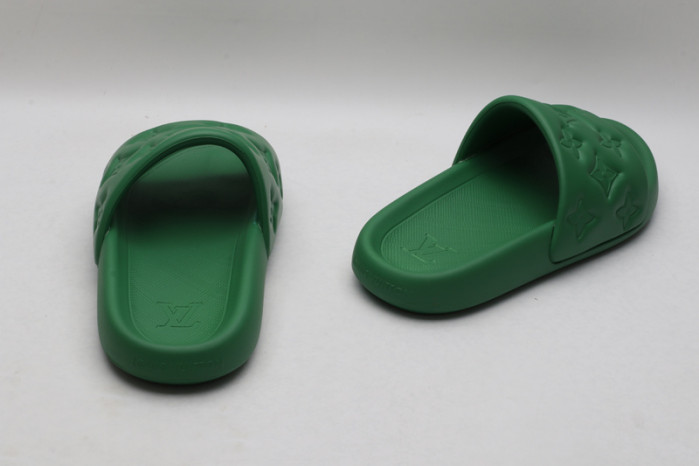 LVT SLIDE KICKZE LVS-15
