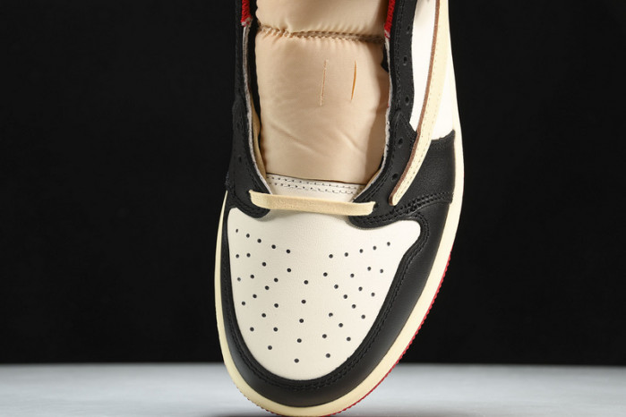 TRAVIS SCOTT X AIR JORDAN 1  RED  CQ4277-106
