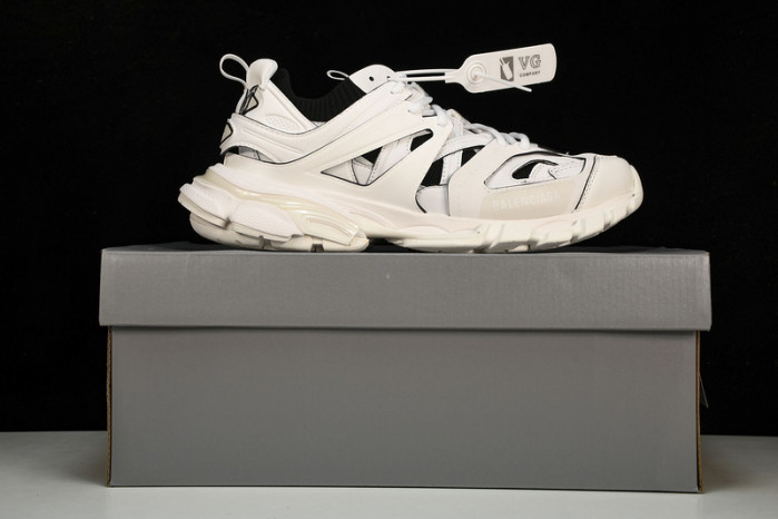 BL TRAINERS TRACK -COPSHOE BL 239