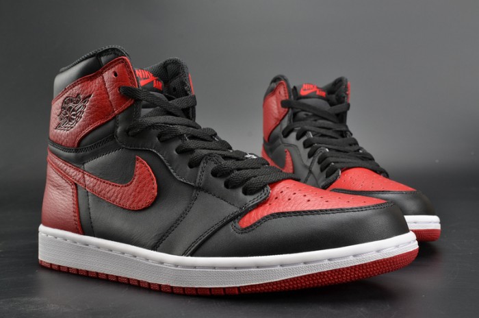 Air Jordan 1 Retro High OG “Banned” red mens  555088-001