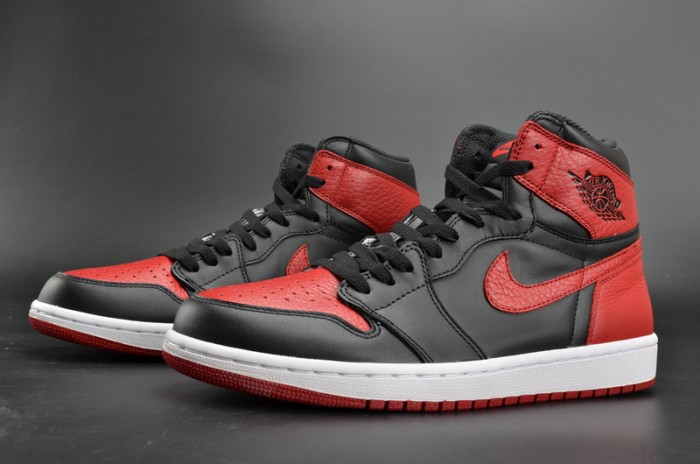 Air Jordan 1 Retro High OG “Banned” red mens  555088-001
