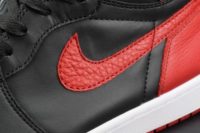 Air Jordan 1 Retro High OG “Banned” red mens  555088-001