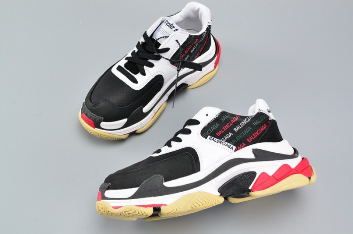 BL BLACK AND WHITE 17FW TRIPLE S 483560-W06E1-1011