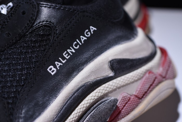 BL TRIPLE S W06E1-1000