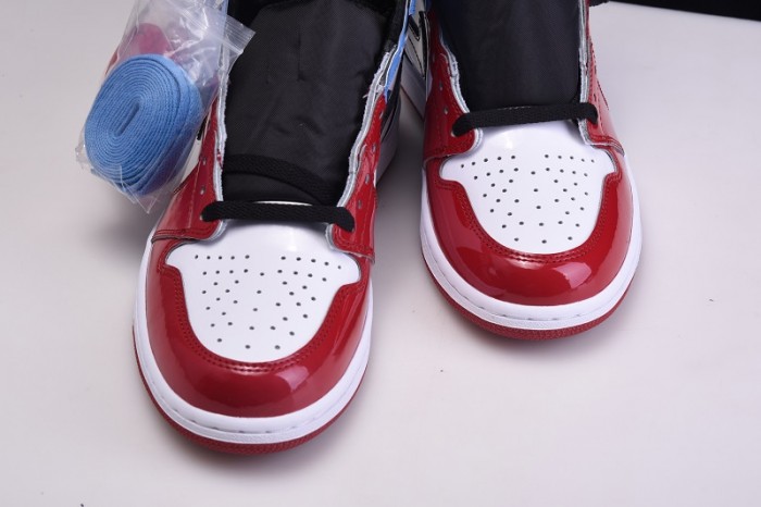 Jordan 1 Retro High Fearless UNC Chicago - CK5666-100