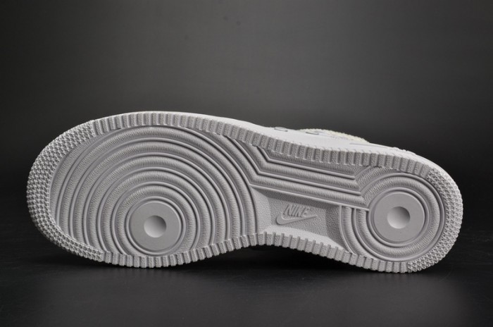 Nike WMNS SF FORCE 1 “Triple White”  903270 100