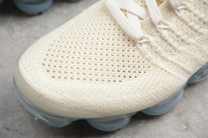 Nike Womens Air Vapormax Flyknit 2.0 Light Cream 942843-201