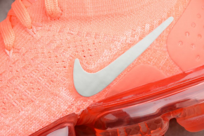Nike Womens Vapormax Flyknit 2.0 Crimson Pulse 942843-800
