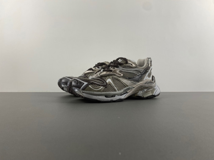 BLCG RUNNER SNEAKER 779066 W3RBXP 2000