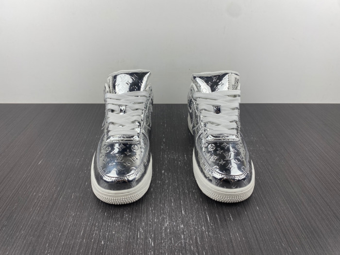 LV x AIR FORCE 1 SLIVER 1A9VGO