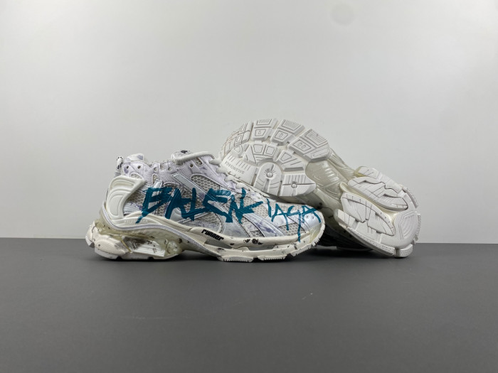 BLCG RUNNER SNEAKER 772774 W3RNY 0133