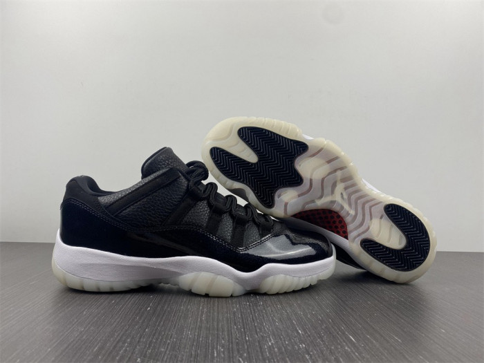 Air Jordan 11 Retro Low 72-10 AV2187-001