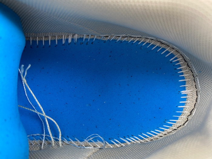 B*PE SNEAKER