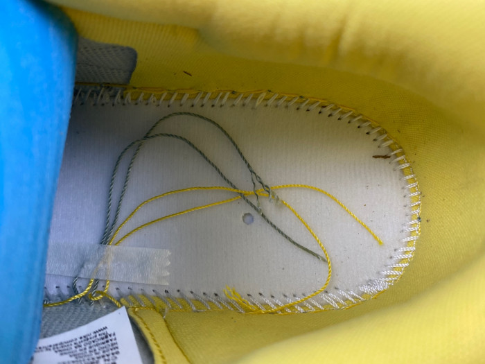 Travis Scott x Air Jordan 1 Low OG “Canary” DZ4137-700