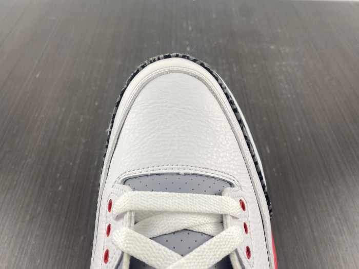 Air Jordan 3 OG “Fire Red” DN3707-160