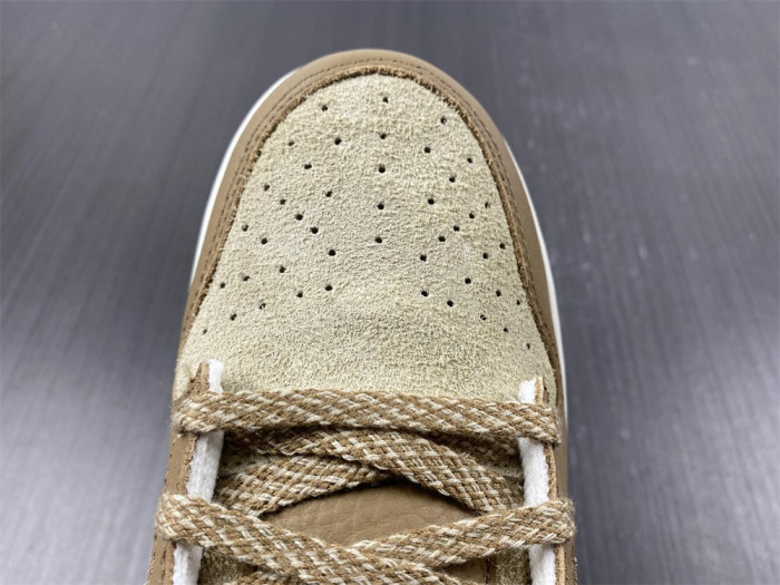 size? x Nike Dunk Low DO6712-200