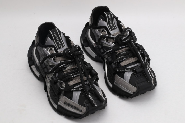 DG SNEAKER