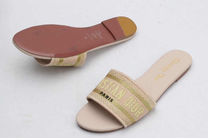 DR SLIPPERS