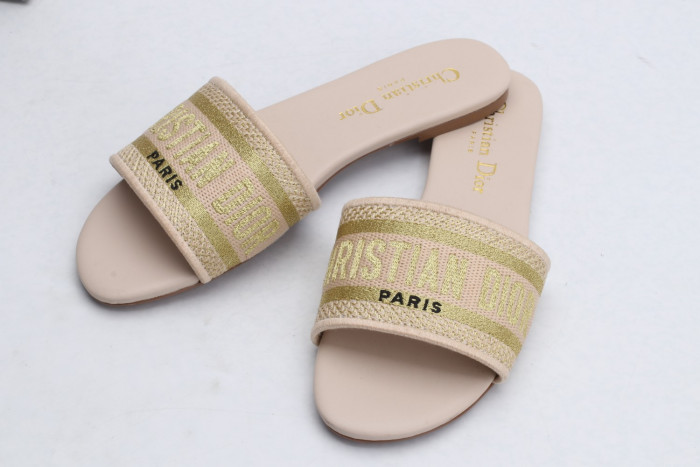 DR SLIPPERS