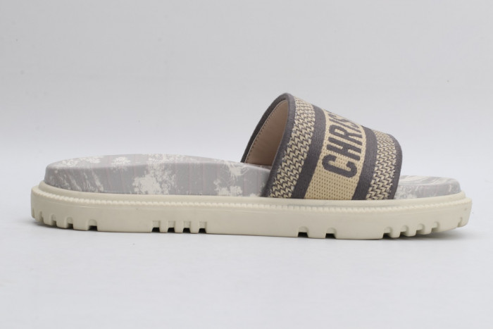 DR SLIPPERS