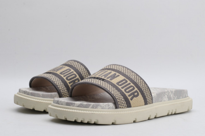 DR SLIPPERS