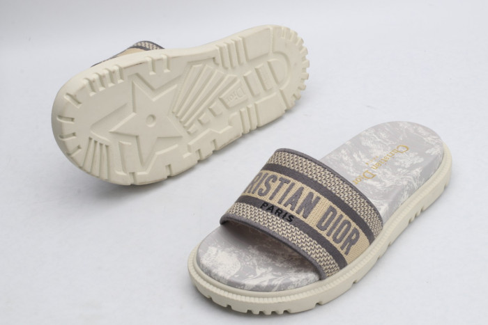 DR SLIPPERS
