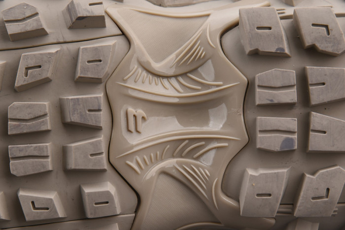 BLCG DEFENDER SNEAKER