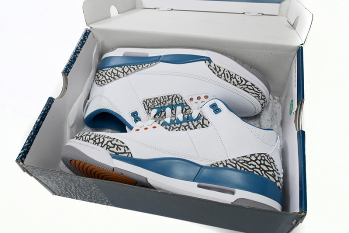 Air Jordan 3 “Wizards” CT8532-148
