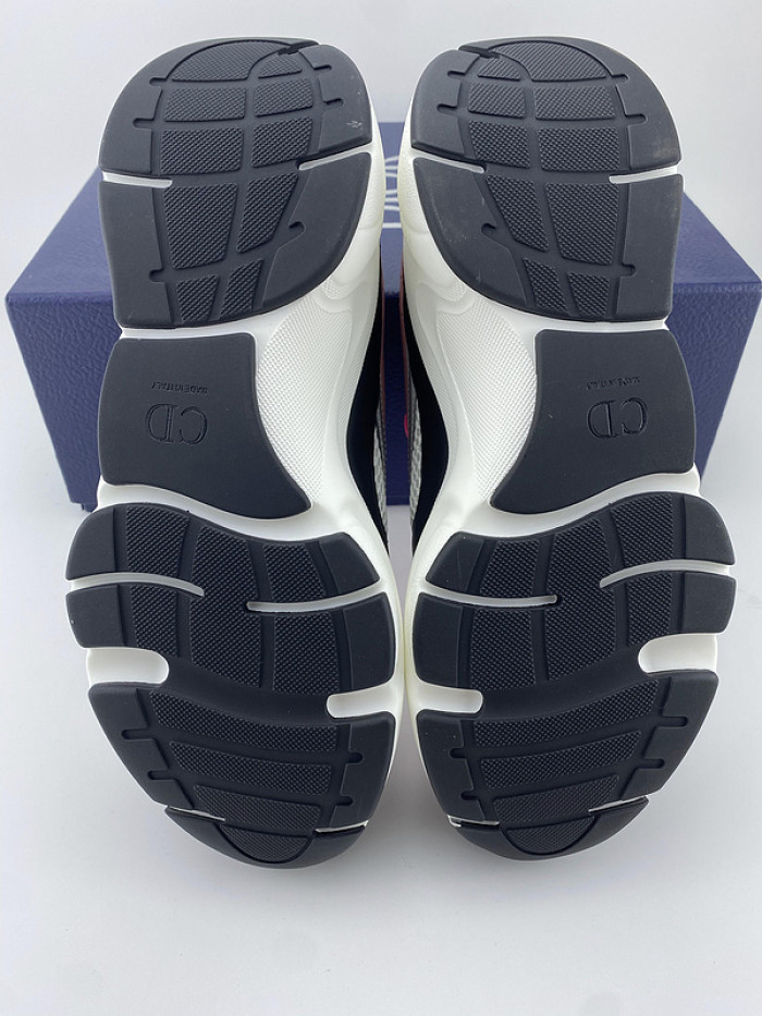 DR B22 SNEAKER