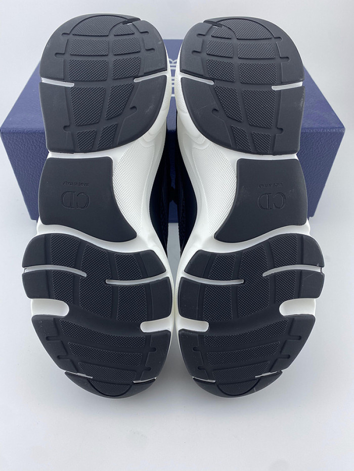 DR B22 SNEAKER