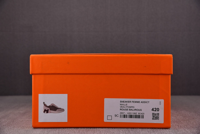 H**mes bouncing sneaker