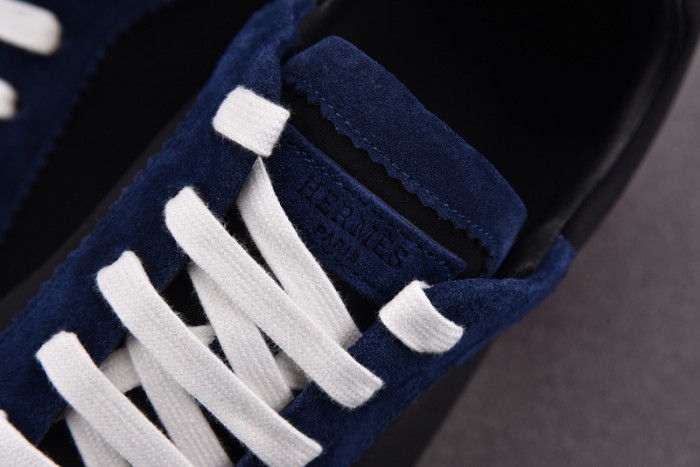 H**mes bouncing sneaker