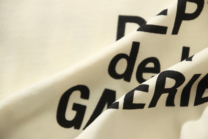 GA11ERY DEPT. T-SHIRT 24042326
