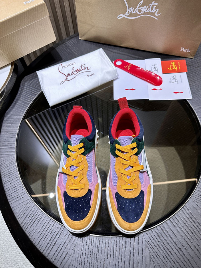 CLBSNEAKER