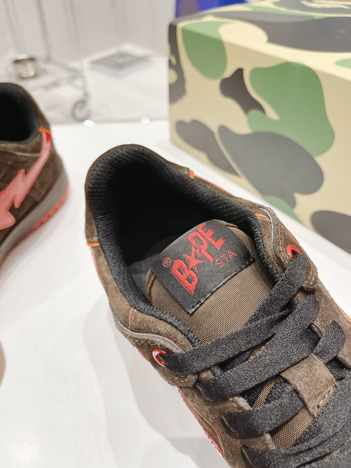 B*PE SNEAKER
