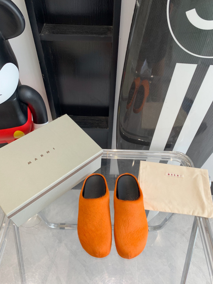 MARNI LONG HAIRCALFSKIN FUSSBETT SABOT
