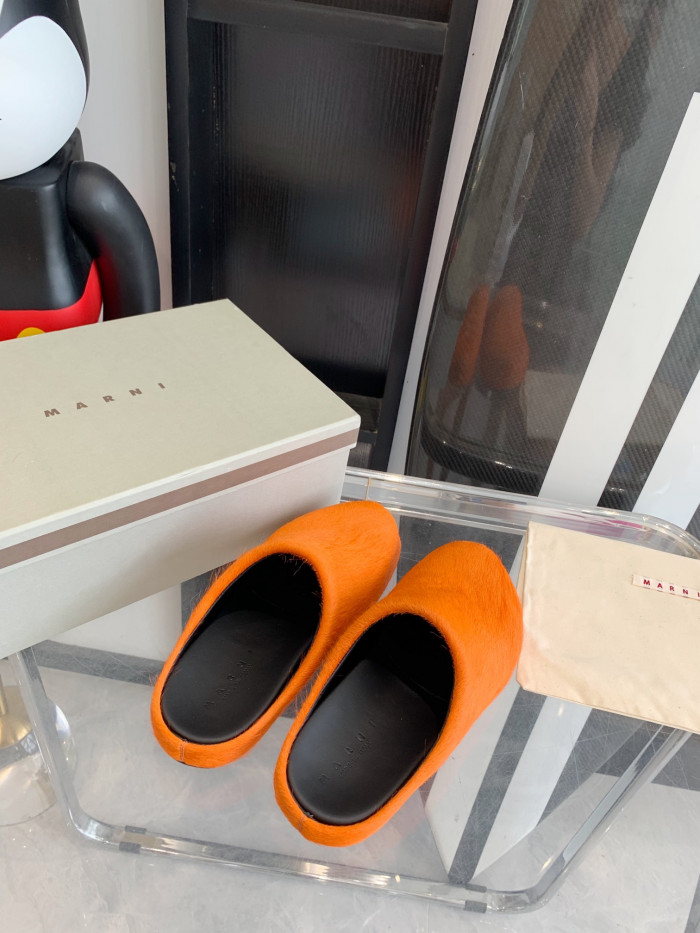MARNI LONG HAIRCALFSKIN FUSSBETT SABOT
