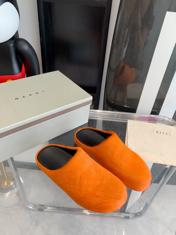 MARNI LONG HAIRCALFSKIN FUSSBETT SABOT